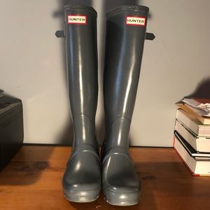 Tall Hunter rain boots☔️☂️